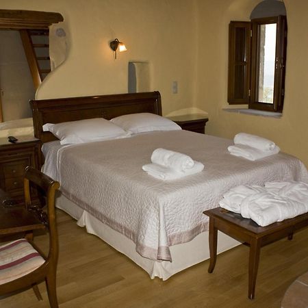 Hotel Petropoulakis Tower Gythio Zimmer foto